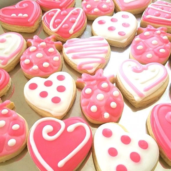 Meet your Posher, Britney - Picture 1 of 1